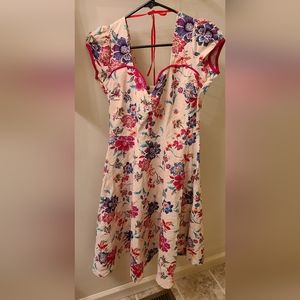 Lindy Bop small pinup floral dress